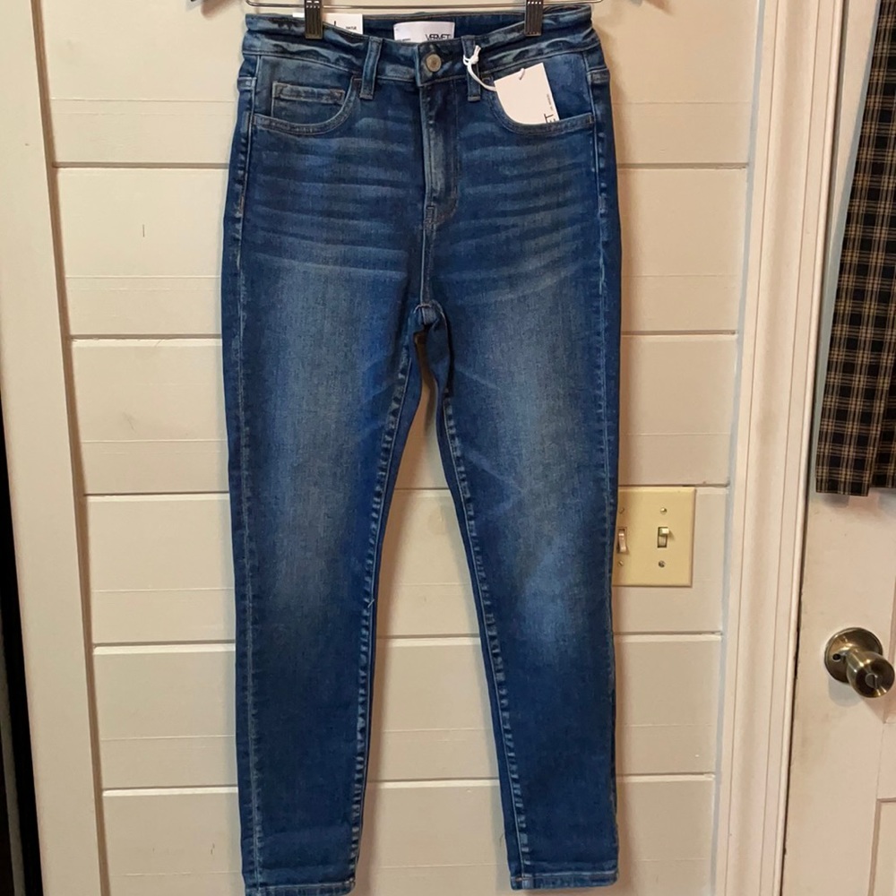 Vervet High Rise Haylie Skinny Jeans Size 26.